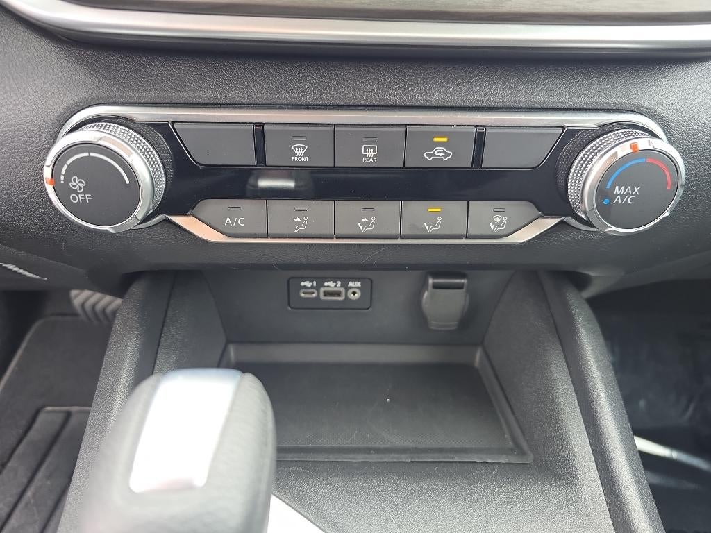 2025 Nissan Altima SV FWD