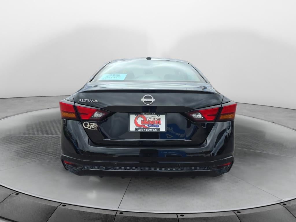 2025 Nissan Altima SV FWD