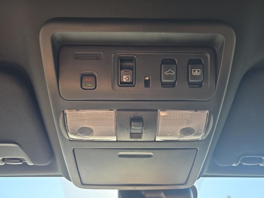 2024 Nissan TITAN 4x4 Crew Cab Platinum Reserve