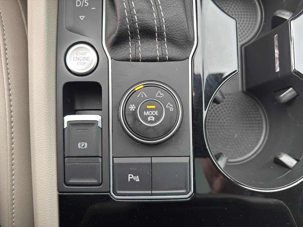 2021 Volkswagen Atlas 3.6L V6 SEL R-Line 4MOTION *Ltd Avail*