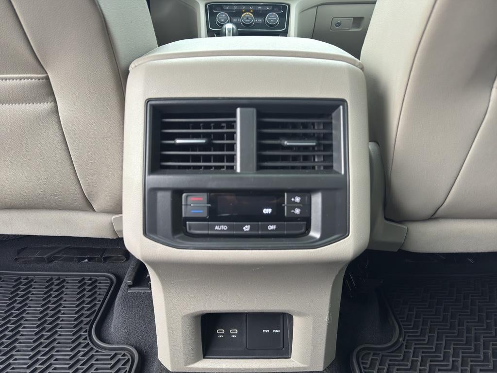 2021 Volkswagen Atlas 3.6L V6 SEL R-Line 4MOTION *Ltd Avail*
