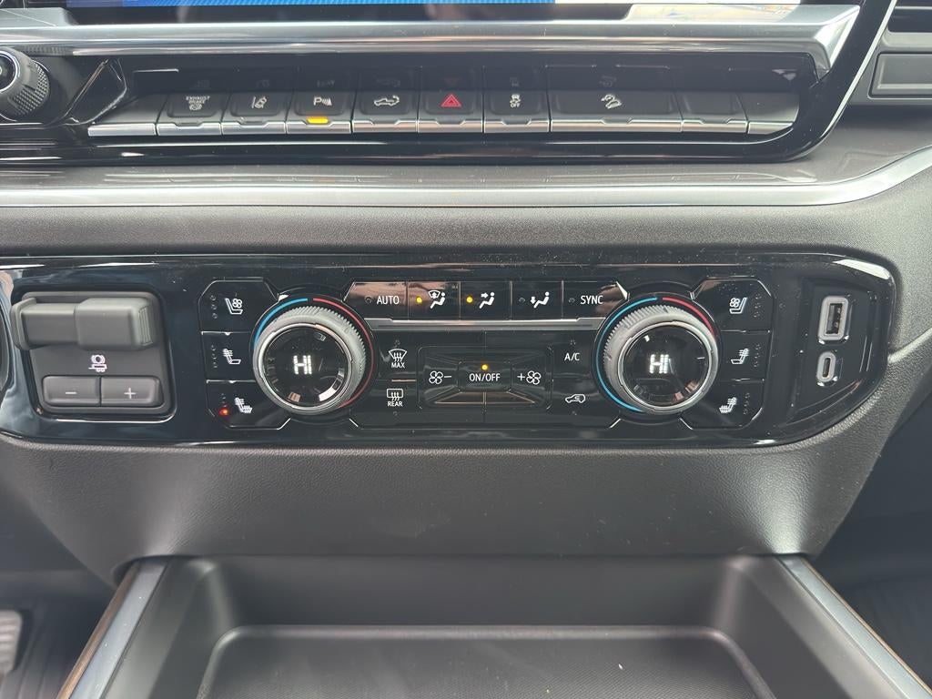 2026 Chevrolet Silverado 3500 HD High Country