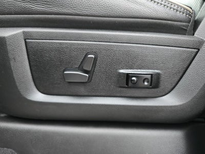 2022 RAM 3500 Limited Crew Cab 4x4 8' Box