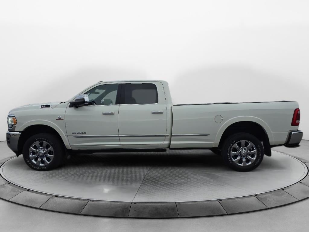 2022 RAM 3500 Limited Crew Cab 4x4 8' Box