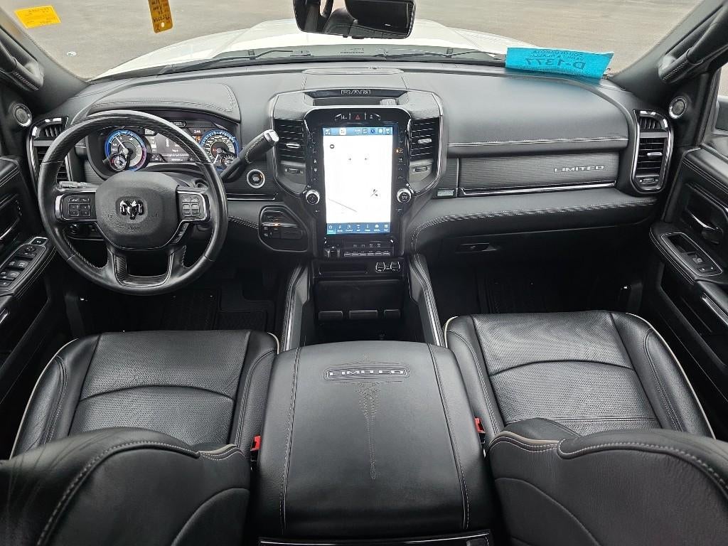 2022 RAM 3500 Limited Crew Cab 4x4 8' Box