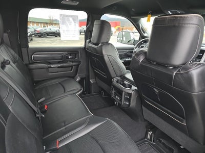 2022 RAM 3500 Limited Crew Cab 4x4 8' Box