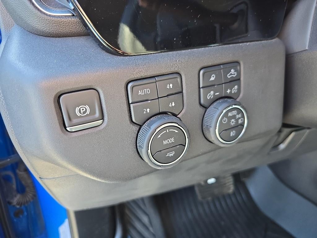 2025 Chevrolet Silverado 1500 Crew Cab Short Box 4-Wheel Drive LT Trail Boss