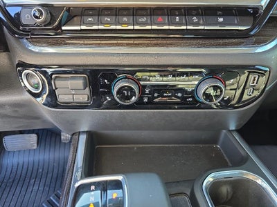 2025 Chevrolet Silverado 1500 Crew Cab Short Box 4-Wheel Drive LT Trail Boss