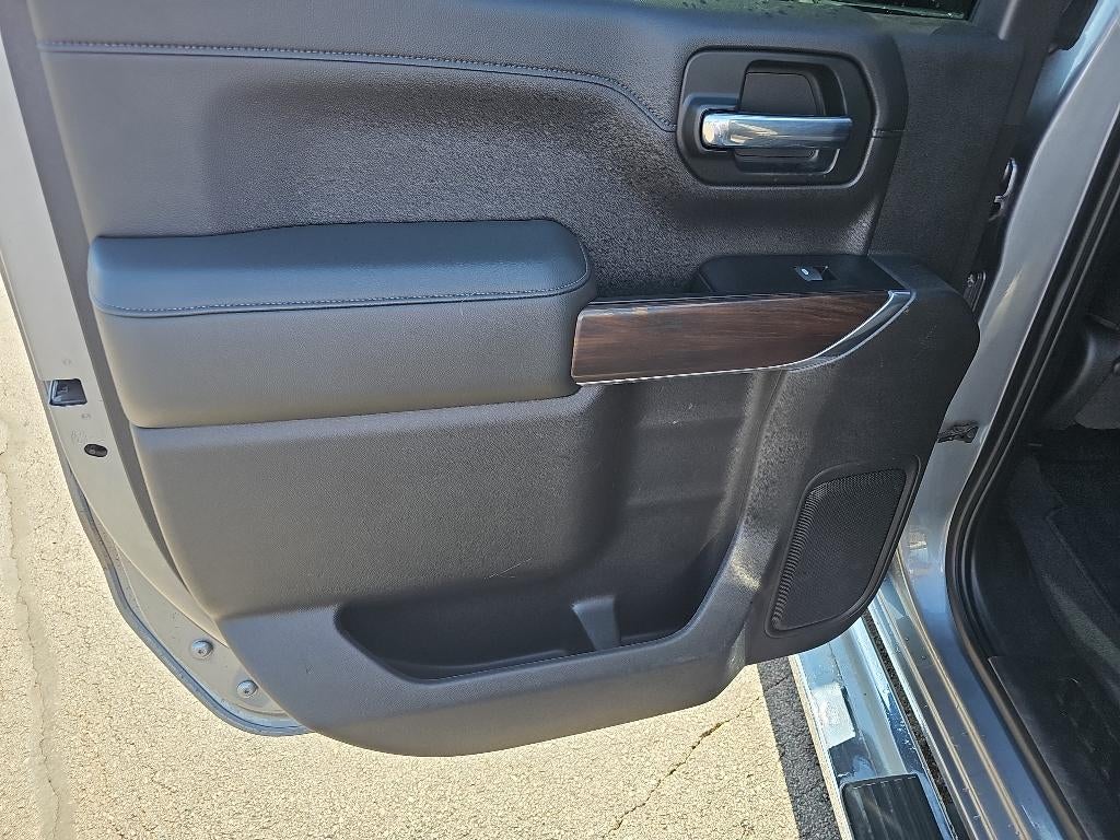 2020 GMC Sierra 1500 Crew Cab Standard Box 4-Wheel Drive SLT