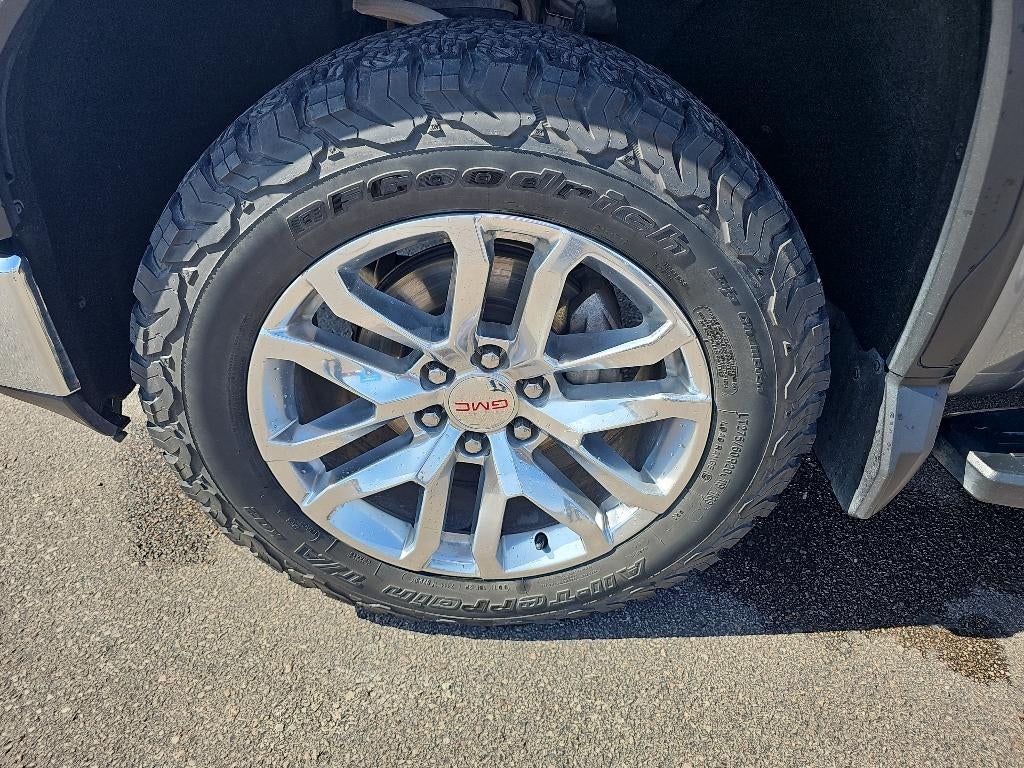 2020 GMC Sierra 1500 Crew Cab Standard Box 4-Wheel Drive SLT