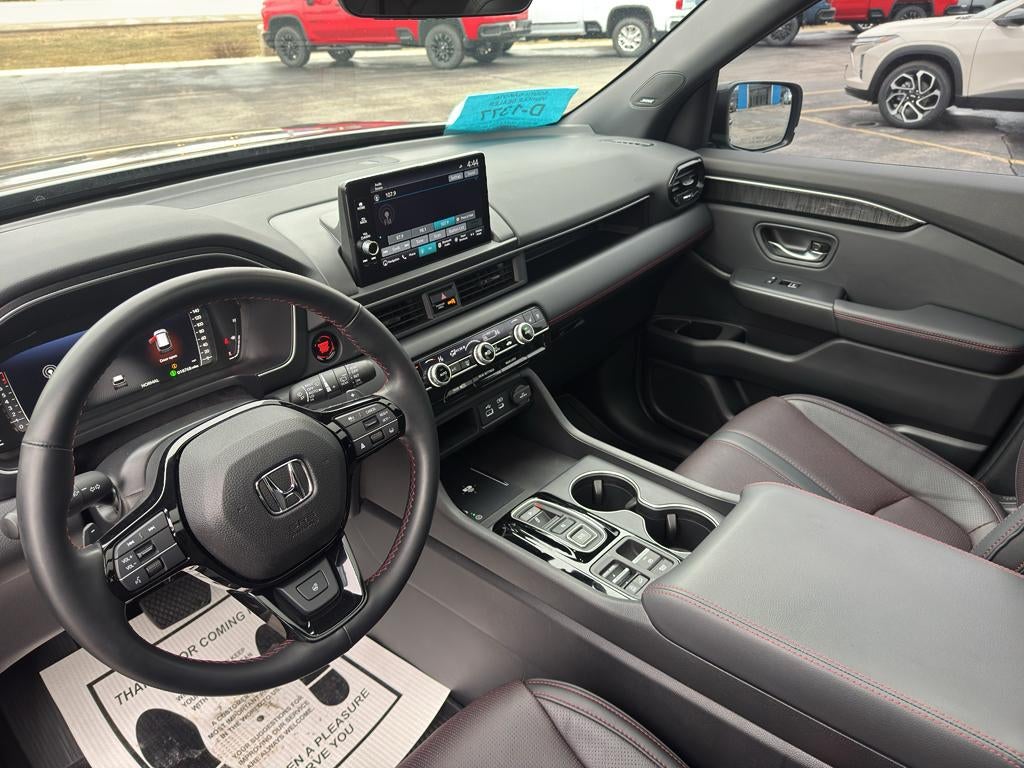 2025 Honda Pilot Black Edition