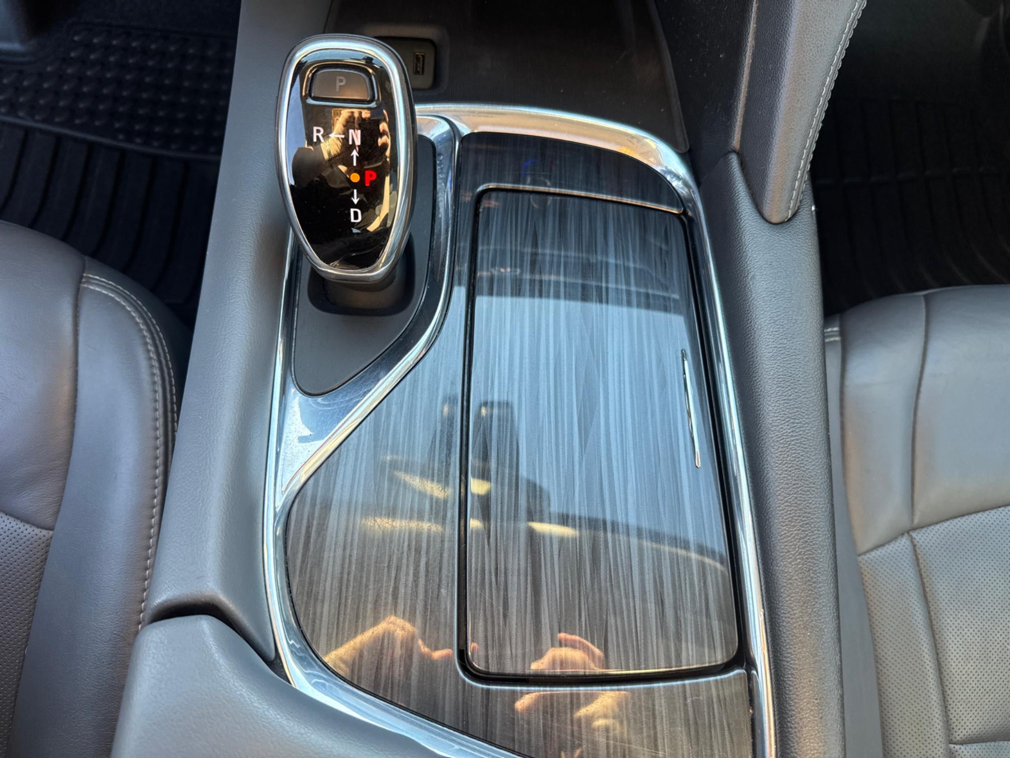 2018 Buick Enclave Essence AWD