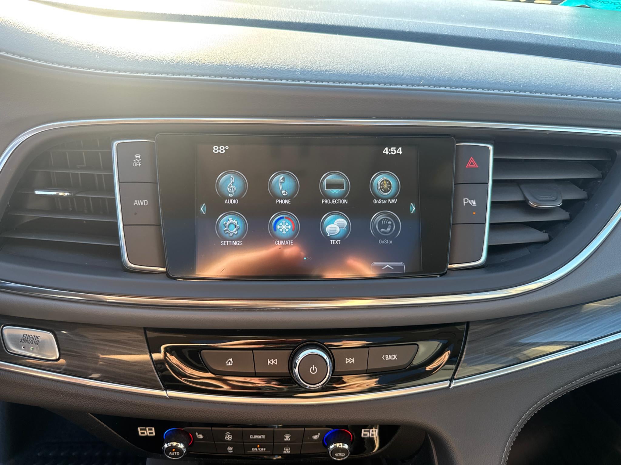 2018 Buick Enclave Essence AWD