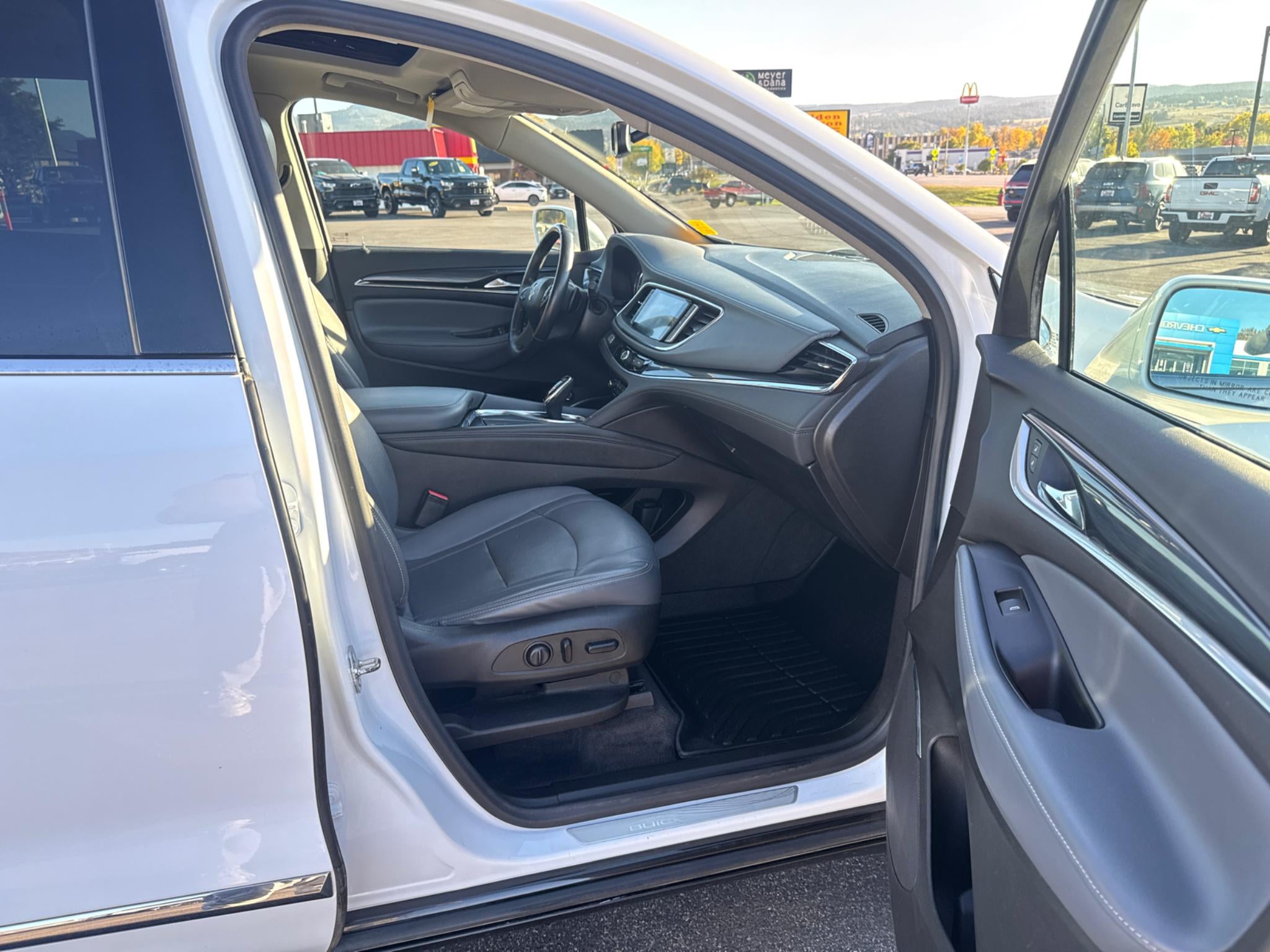2018 Buick Enclave Essence AWD