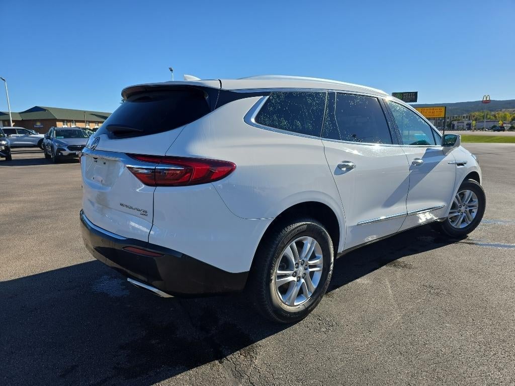 2018 Buick Enclave Essence AWD