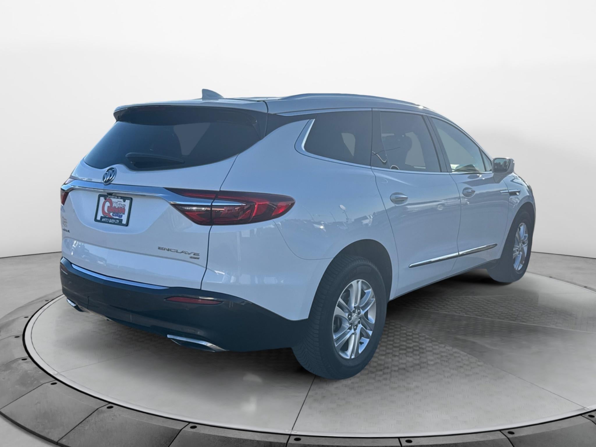 2018 Buick Enclave Essence AWD