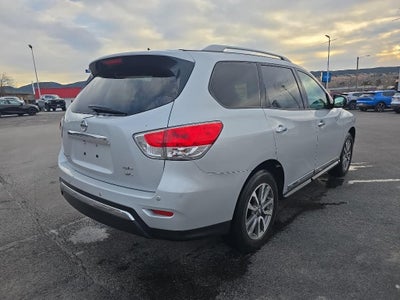 2013 Nissan Pathfinder 4WD 4dr SL