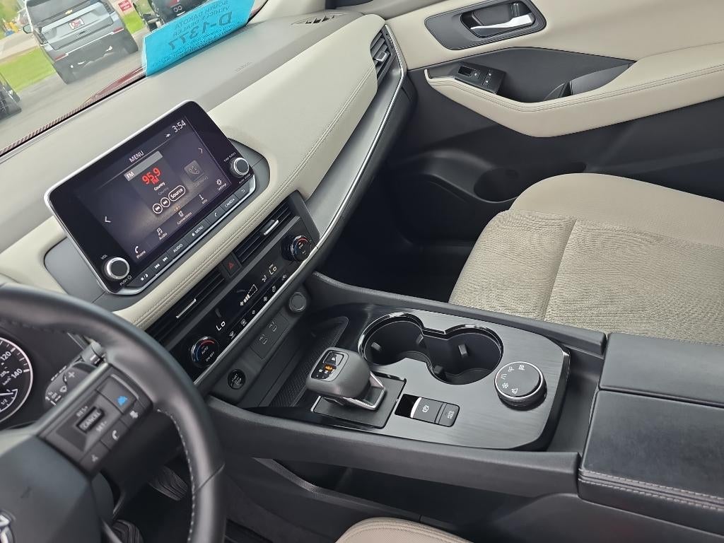 2025 Nissan Rogue SV Intelligent AWD