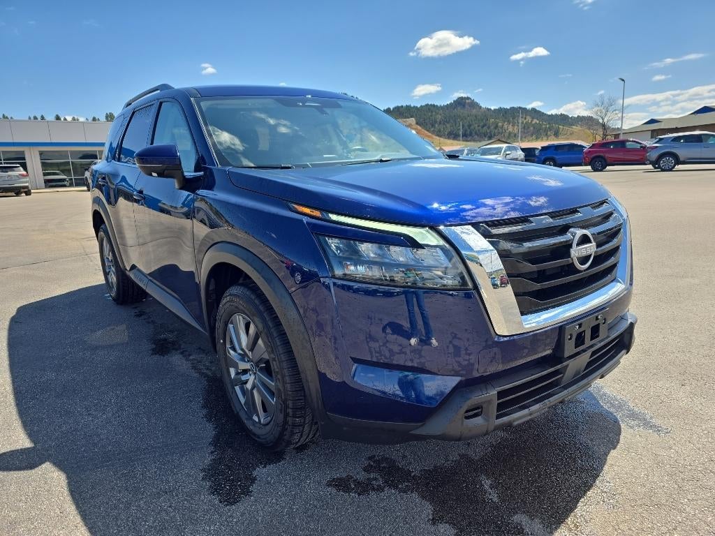 2025 Nissan Pathfinder SV 4WD