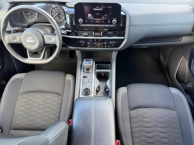 2025 Nissan Pathfinder SV 4WD