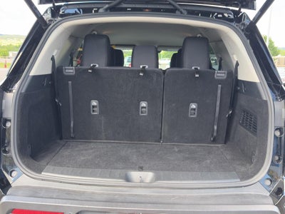 2025 Nissan Pathfinder SV 4WD