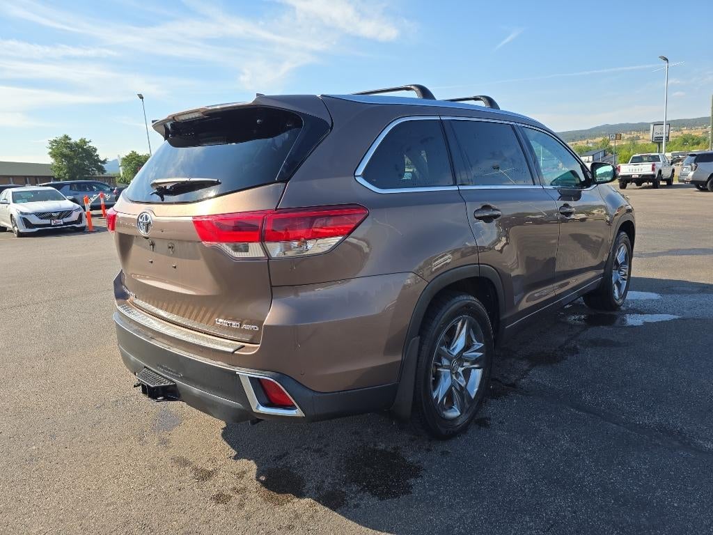 2019 Toyota Highlander Limited Platinum V6 AWD (Natl)