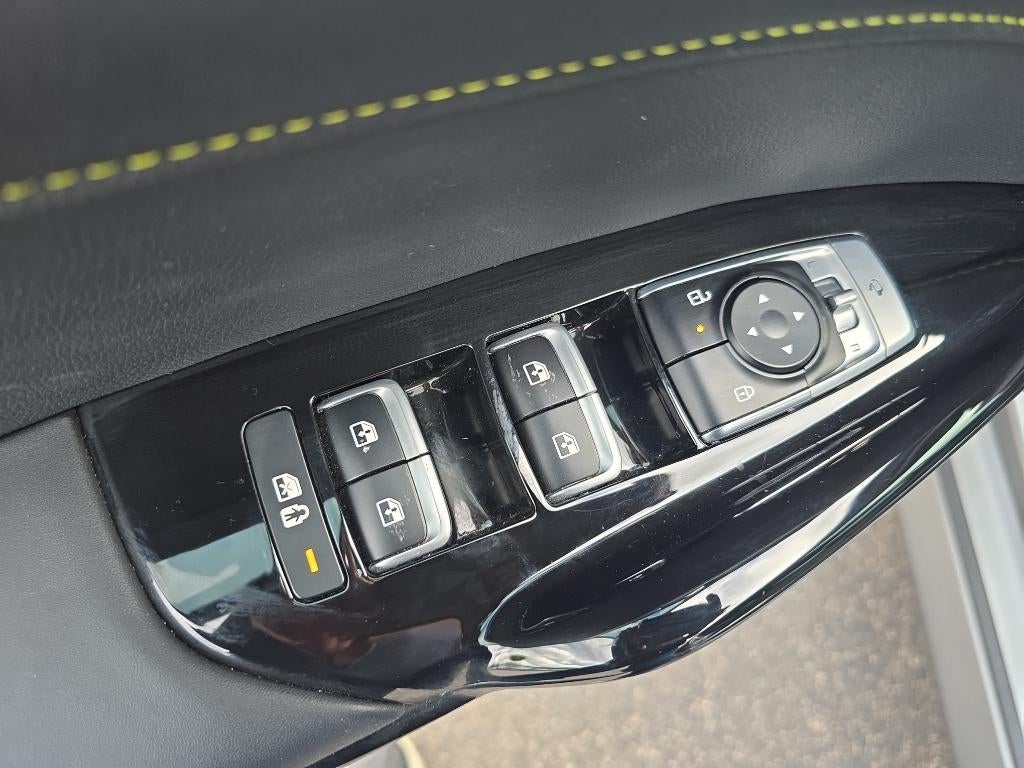 2025 Kia K5 GT