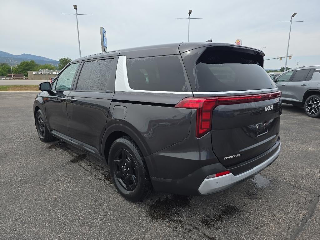 2025 Kia Carnival LXS