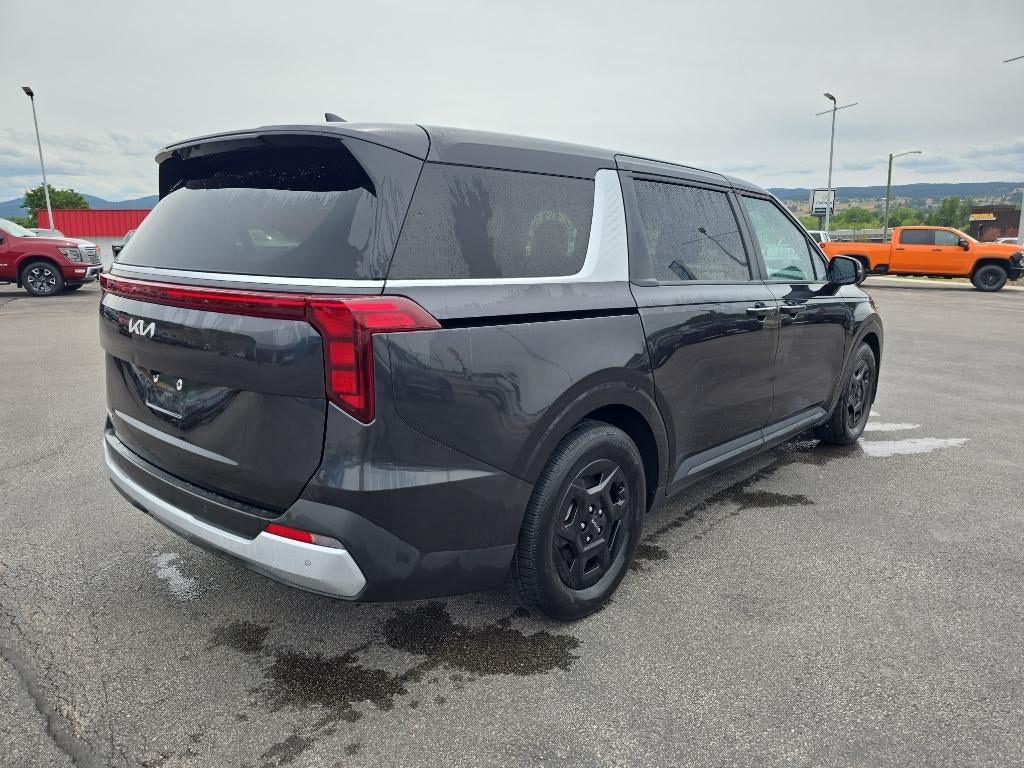 2025 Kia Carnival LXS