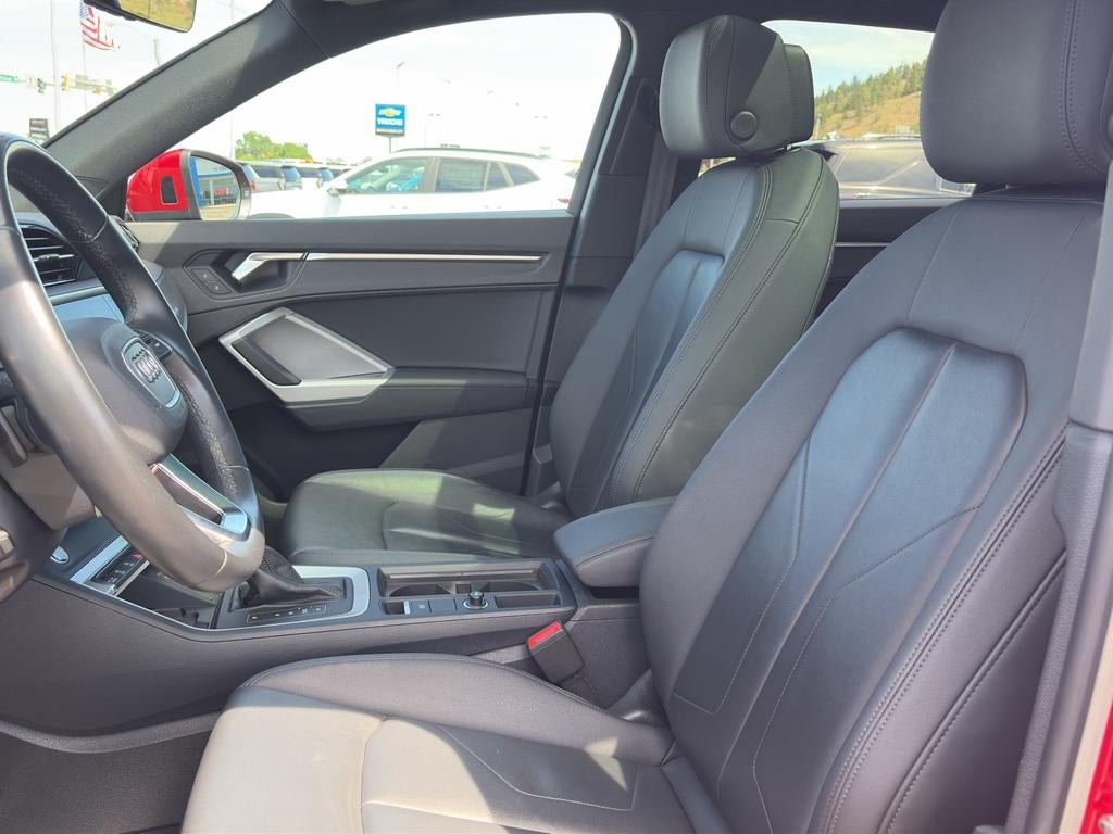 2024 Audi Q3 S line Premium 45 TFSI quattro