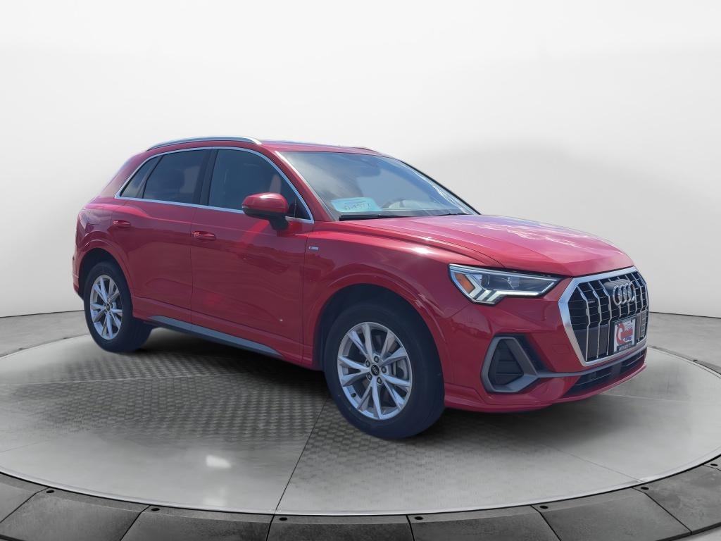 2024 Audi Q3 S line Premium 45 TFSI quattro