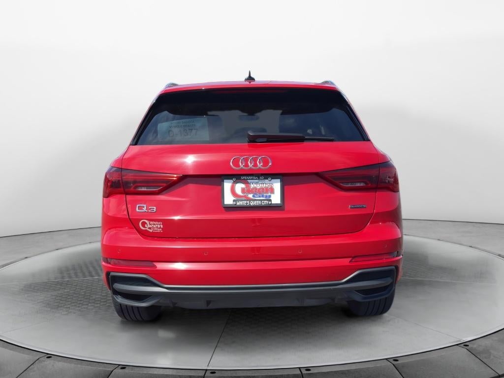 2024 Audi Q3 S line Premium 45 TFSI quattro