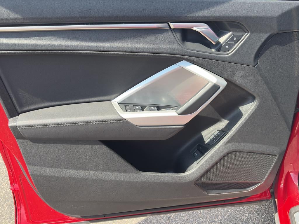 2024 Audi Q3 S line Premium 45 TFSI quattro