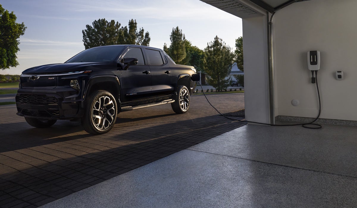 White's Queen City Motors in Spearfish SD